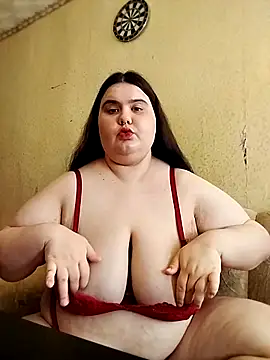 Snapshot of Vllada_Brattz chatting on 6, 5, 2026 Vllada Brattz online show from 6, 5, 2026