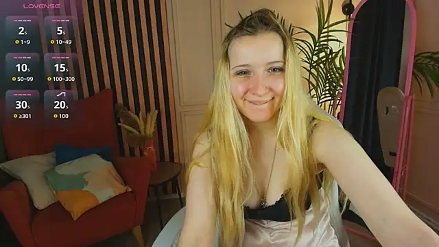 Milana Key online show from 10, 9, 2025