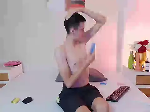 LuigiMarchetti online show from 9, 11, 2025