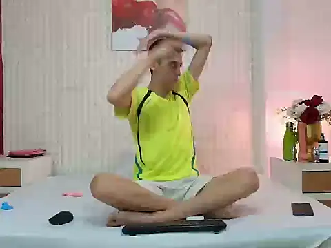 LuigiMarchetti online show from 12, 11, 2025