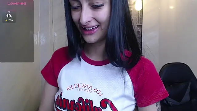 Tifany v online show from 30, 11, 2025