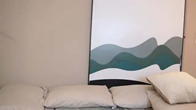 Tayler Kim online show from 19, 10, 2025