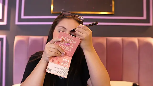 Tayler Kim online show from 19, 12, 2025