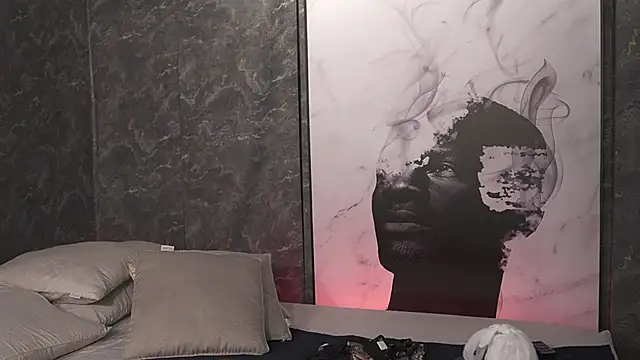 Tayler Kim online show from 10, 9, 2025