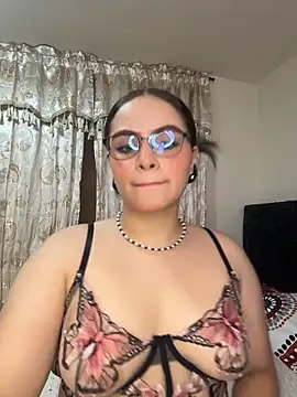Tayler Kim online show from 28, 5, 2026