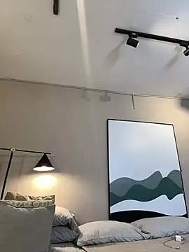 Tayler Kim online show from 15, 2, 2026