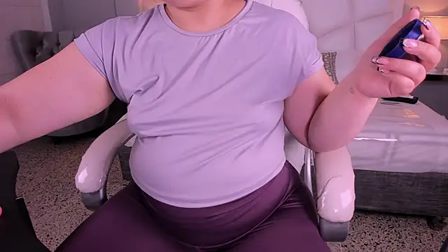 Snapshot of Miss_Francheska chatting on 16, 2, 2026 Miss Francheska online show from 16, 2, 2026