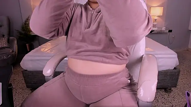 Snapshot of Miss_Francheska chatting on 11, 2, 2026 Miss Francheska online show from 11, 2, 2026