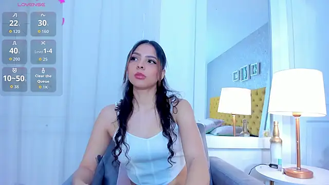 AnniieCooper online show from 11, 10, 2025