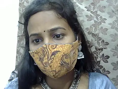 Hott Noor online show from 18, 9, 2025