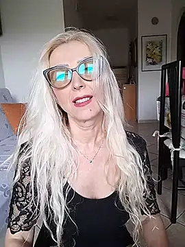  sexyBLONDE46  online show from 18, 3, 2026