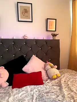 Snapshot of Im_Lyan chatting on 4, 10, 2025 Im Lyan online show from 4, 10, 2025