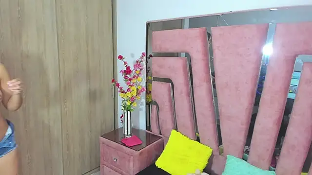 MaraKarly online show from 27, 10, 2025