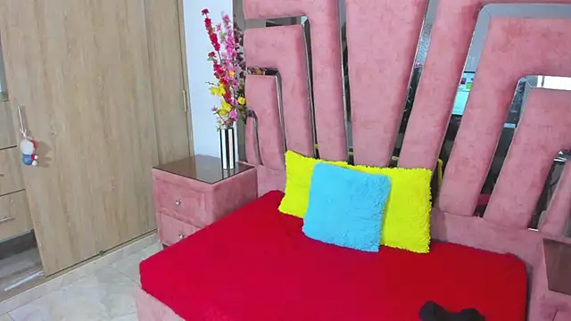 MaraKarly online show from 11, 3, 2026