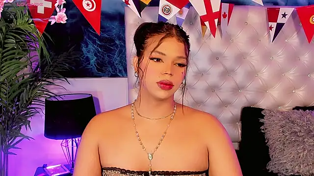 Valeria Swett  online show from 21, 6, 2026