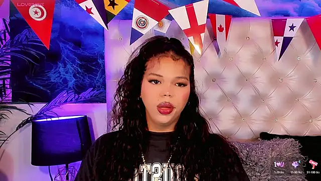 Valeria Swett  online show from 16, 6, 2026