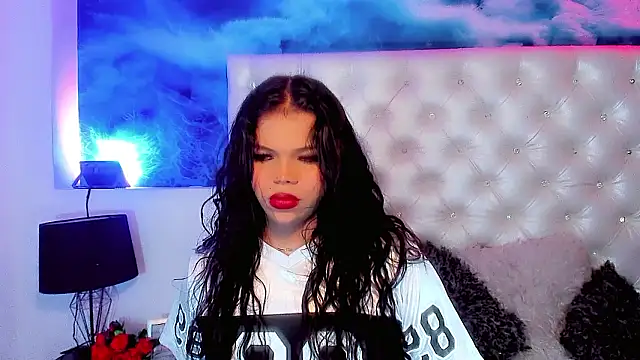 Valeria Swett  online show from 1, 3, 2026