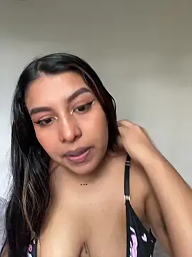  Chloe Smith online show from 25, 9, 2025