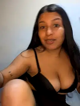  Chloe Smith online show from 29, 10, 2025