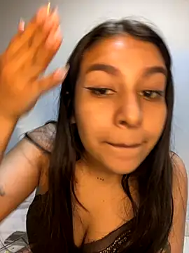  Chloe Smith online show from 6, 10, 2025