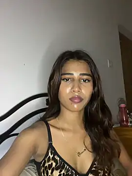 STRIP GLOW online show from 1, 5, 2026