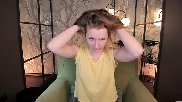 MeggySun online show from 7, 11, 2025