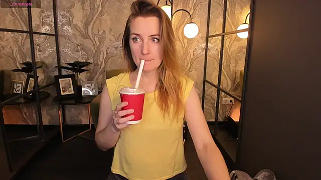 MeggySun online show from 2, 11, 2025