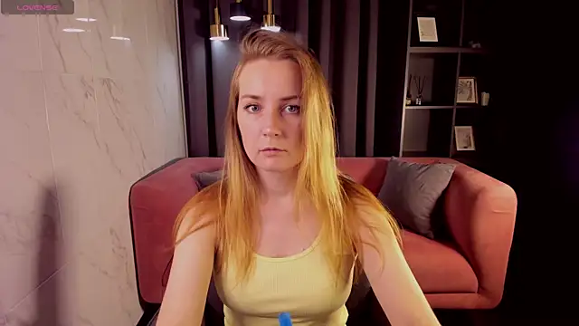 MeggySun online show from 11, 9, 2025