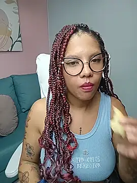 gigi1326 online show from 29, 10, 2025