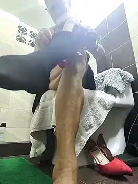 MaryLunne online show from 27, 9, 2025