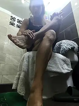 MaryLunne online show from 3, 10, 2025