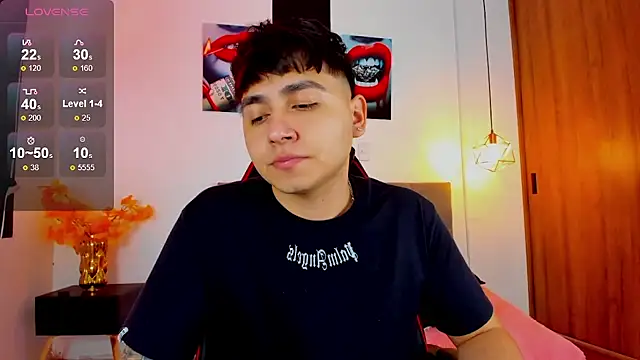 Snapshot of Nicolas_James_Sc chatting on 2, 2, 2026 Nicolas James Sc online show from 2, 2, 2026