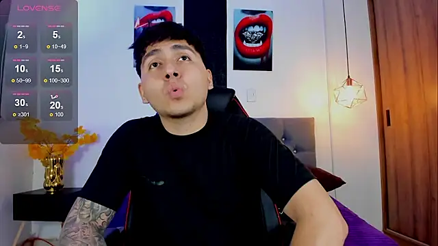 Nicolas James Sc online show from 1, 11, 2025