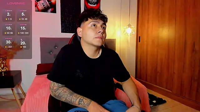 Snapshot of Nicolas_James_Sc chatting on 26, 2, 2026 Nicolas James Sc online show from 26, 2, 2026