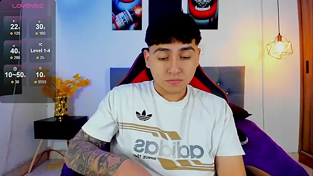 Nicolas James Sc online show from 4, 11, 2025