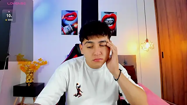 Nicolas James Sc online show from 26, 9, 2025