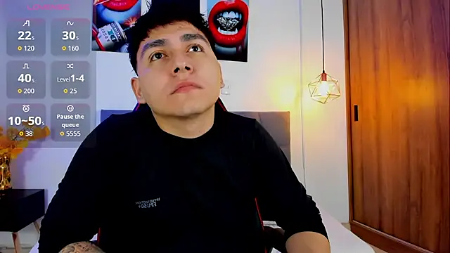 Nicolas James Sc online show from 4, 10, 2025