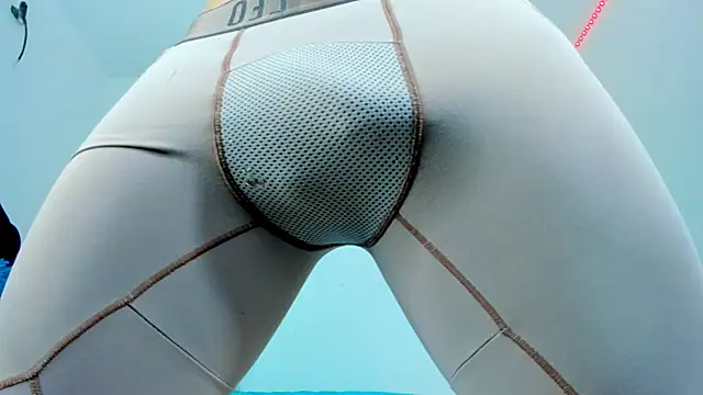 Snapshot of magic_mike_26 chatting on 25, 10, 2025 magic mike 26 online show from 25, 10, 2025