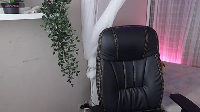 Mystic blue online show from 20, 11, 2025