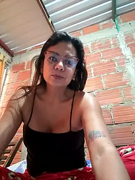 Snapshot of YadiraOrozco chatting on 8, 1, 2026 YadiraOrozco online show from 8, 1, 2026