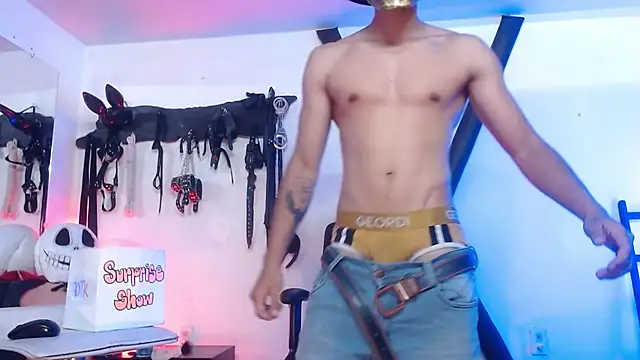 Snapshot of subarashi_ishi69 chatting on 6, 10, 2025 subarashi ishi69 online show from 6, 10, 2025