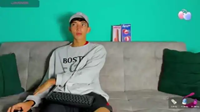 Maikol Ortiz online show from 21, 10, 2025