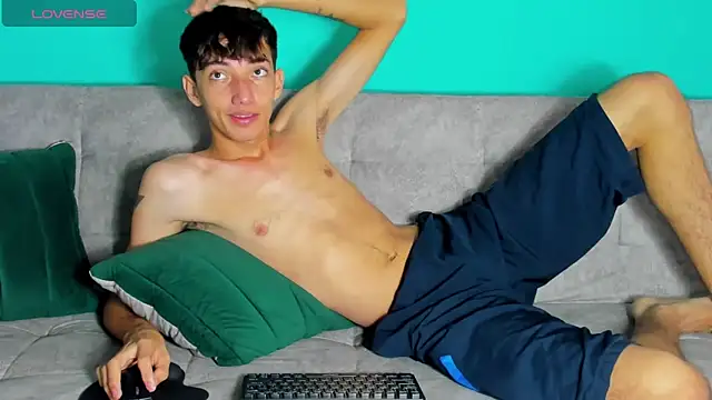 Maikol Ortiz online show from 26, 9, 2025