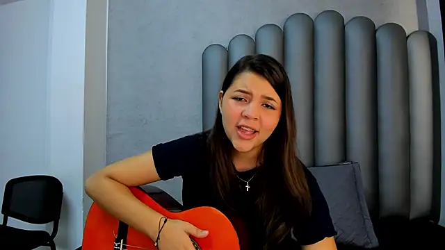 Charlotte-Star online show from 13, 11, 2025