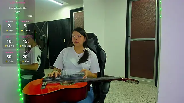 Charlotte-Star online show from 2, 10, 2025