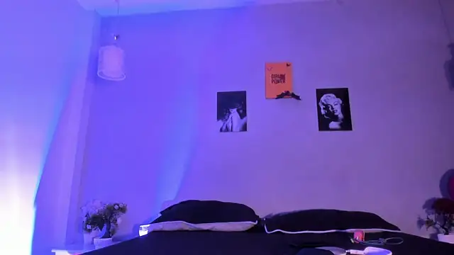 criss zuri online show from 10, 6, 2026