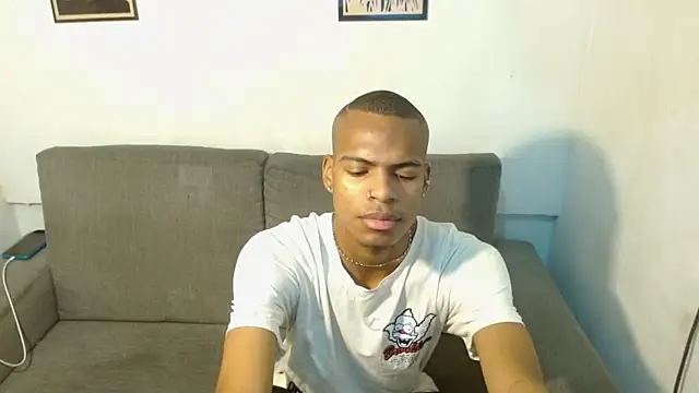 criss zuri online show from 6, 10, 2025