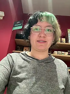 Froggyinthebox online show from 16, 7, 2026