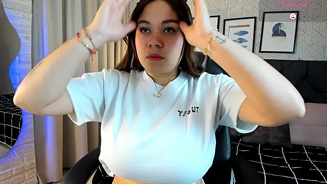 sophie  blare online show from 20, 3, 2026