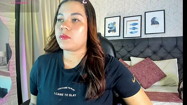 sophie  blare online show from 24, 6, 2026